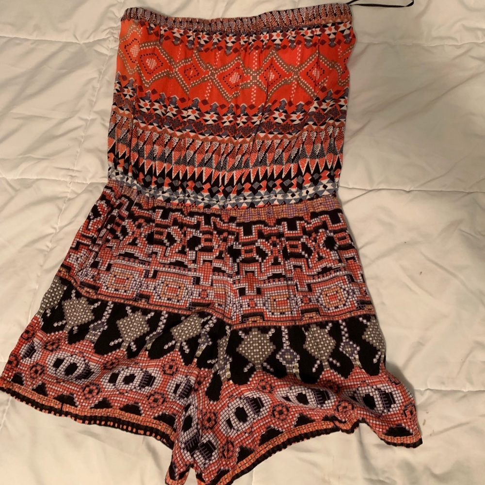 Patterned romper - Picture 3 of 3